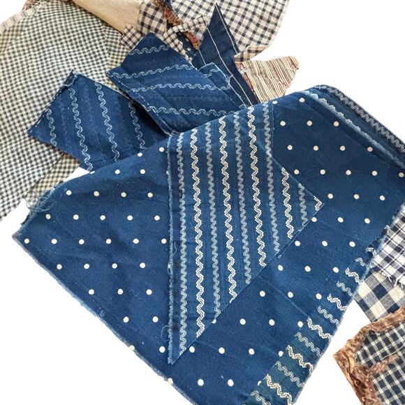 Vintage Homespun Quilting fabric remnants quilt block blue & white textile - Picture 7 of 12